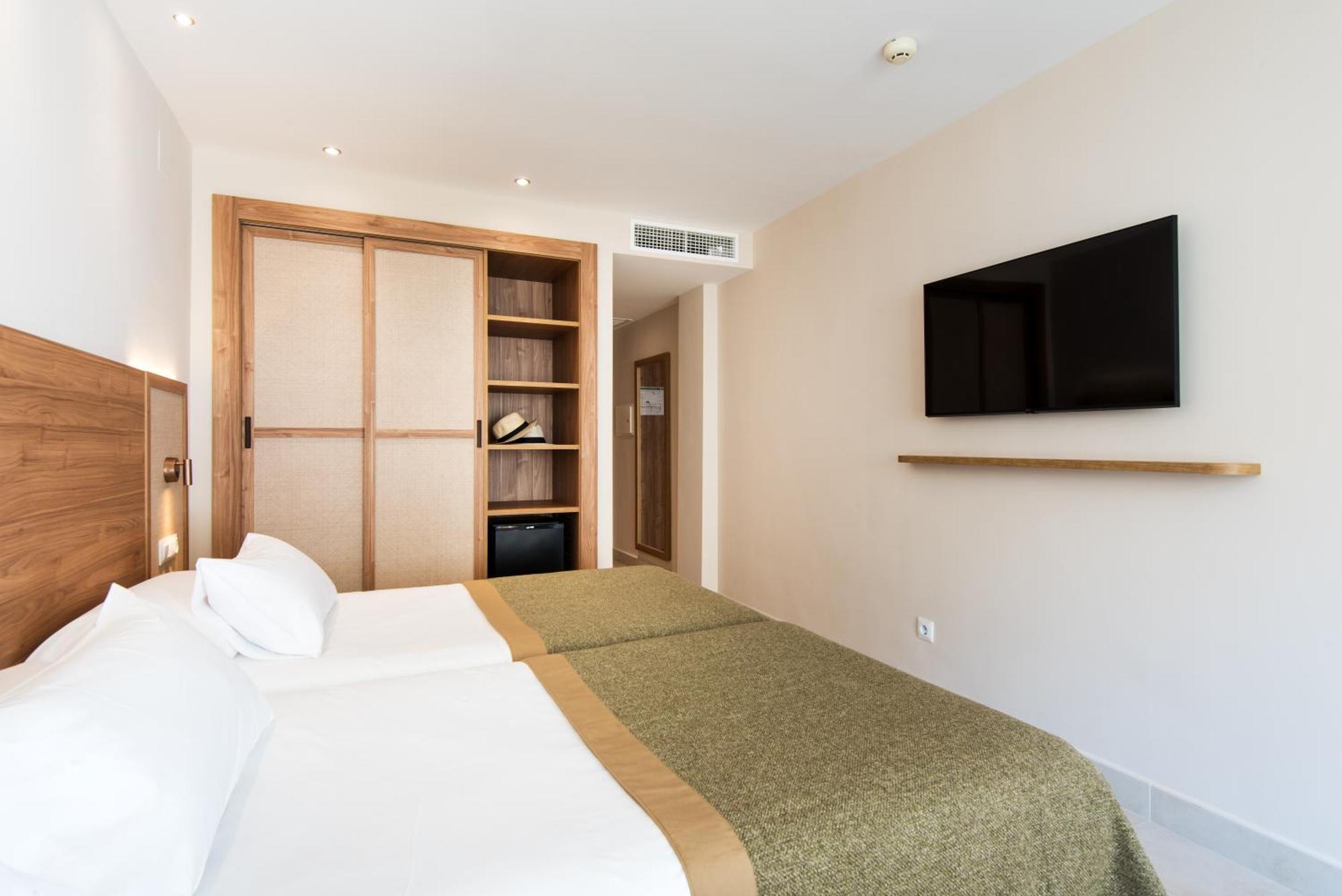 Tarik Hotel 3*